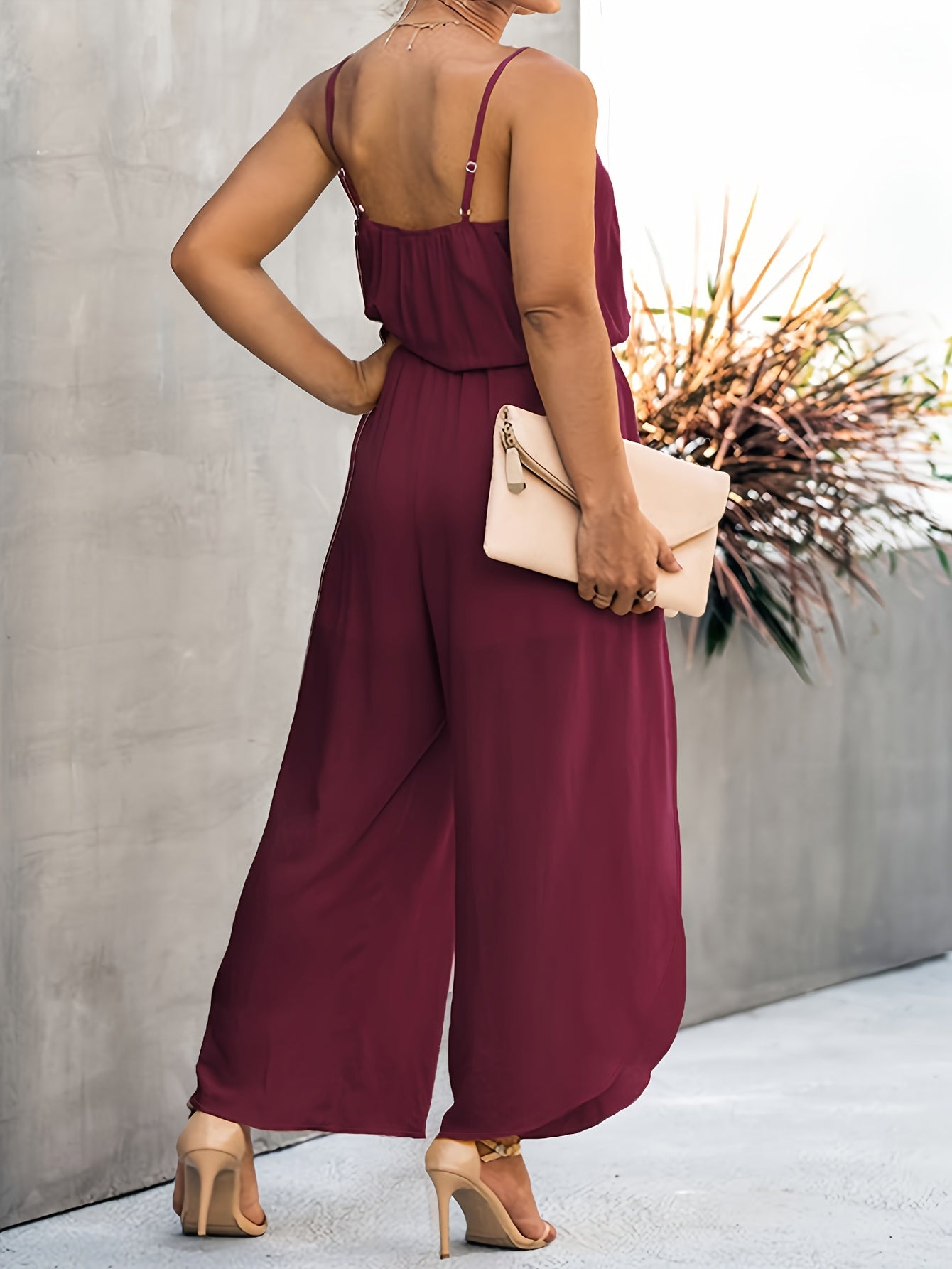 Dunkelroter Jumpsuit - Ruby