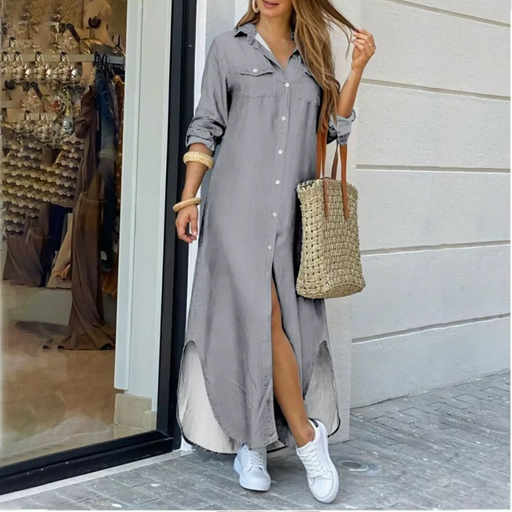 Clara - Lange Denim-Knopfkleid in Blau