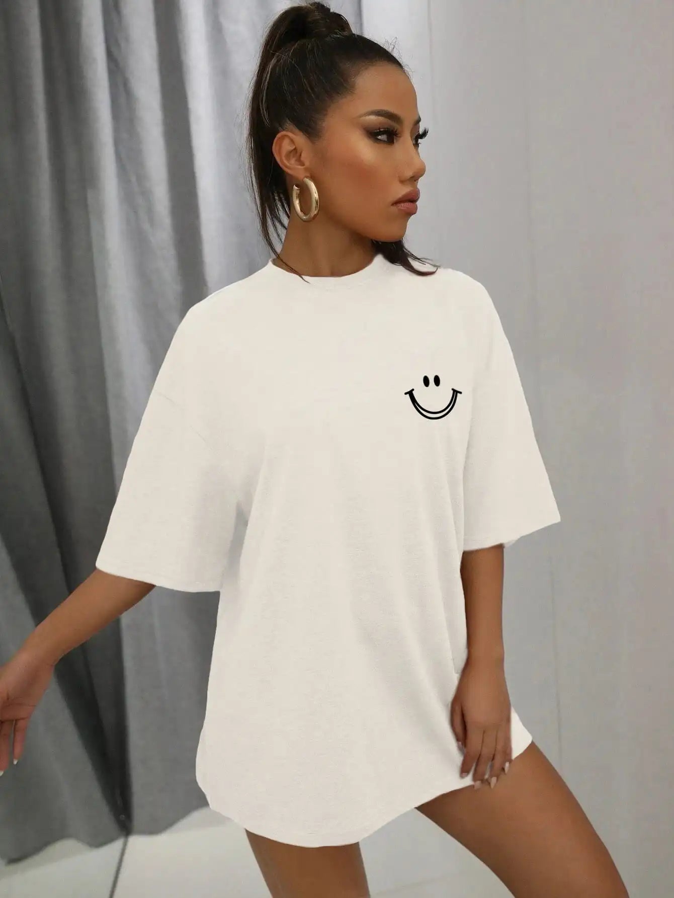 Olga - Rose Rot Hip Hop T-Shirt