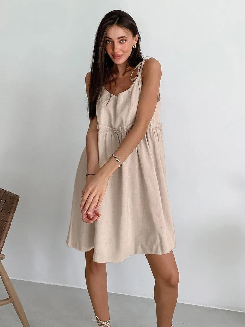 Cailyn - Khaki Mini-Kleid mit Spaghettiträgern