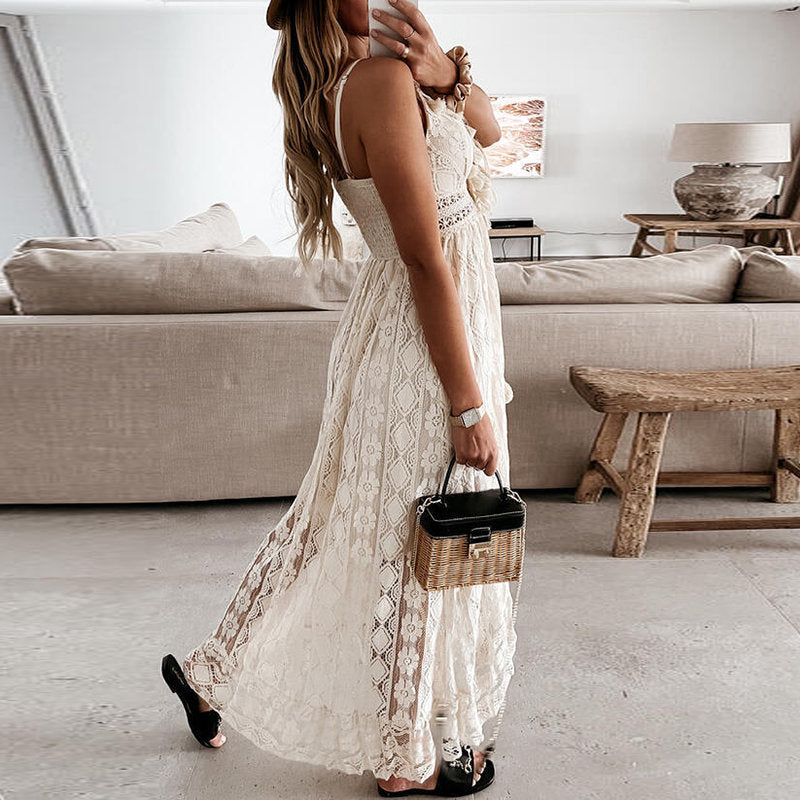 Charmantes Boho-Spitzen-Maxi-Kleid