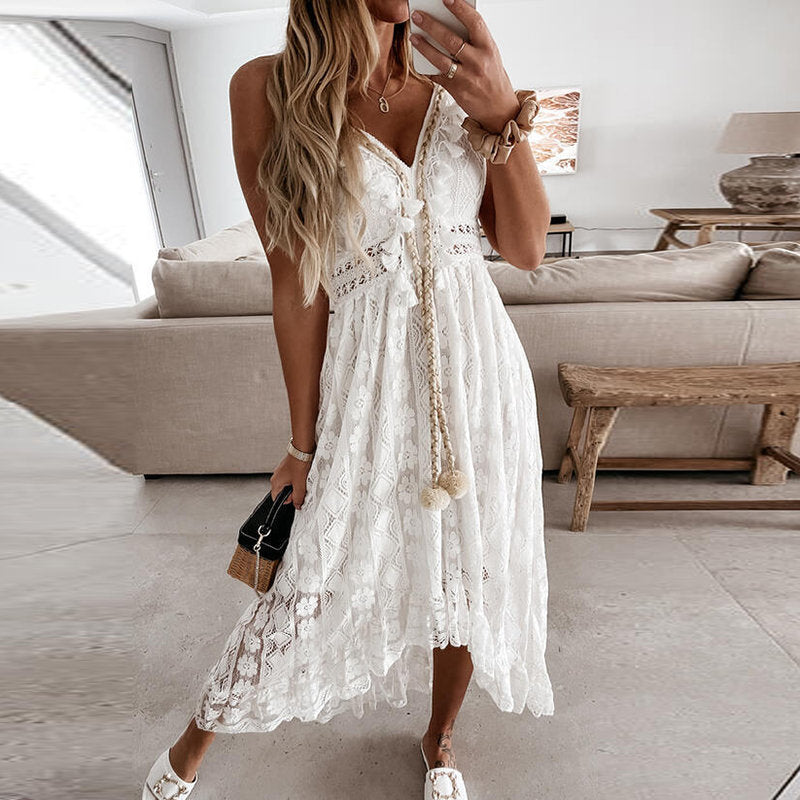 Charmantes Boho-Spitzen-Maxi-Kleid