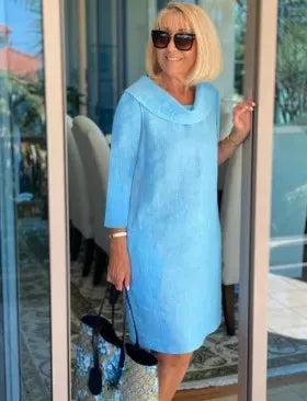 Elegantes Kragenkleid: Eleganz trifft auf Komfort