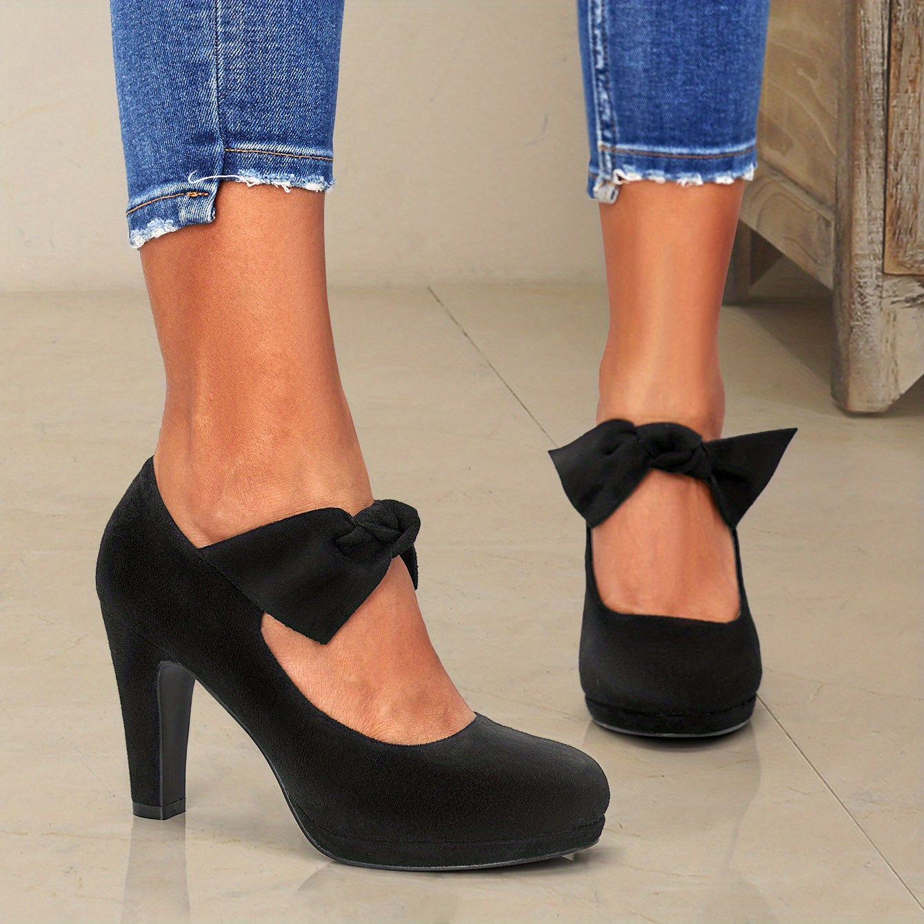 Schwarze Mary Jane Pumps mit Schleife - Lena