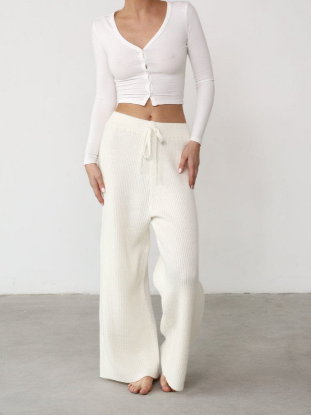 Beige Weithose aus Bio-Thermalstrick - Lina