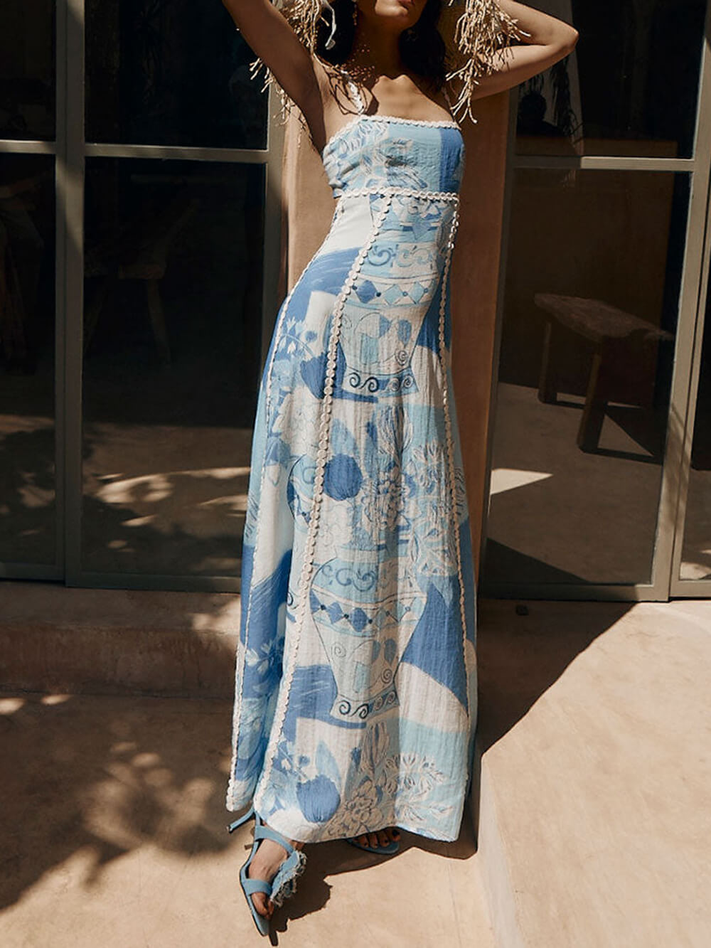 Blaues Maxikleid mit Spitze - Isla