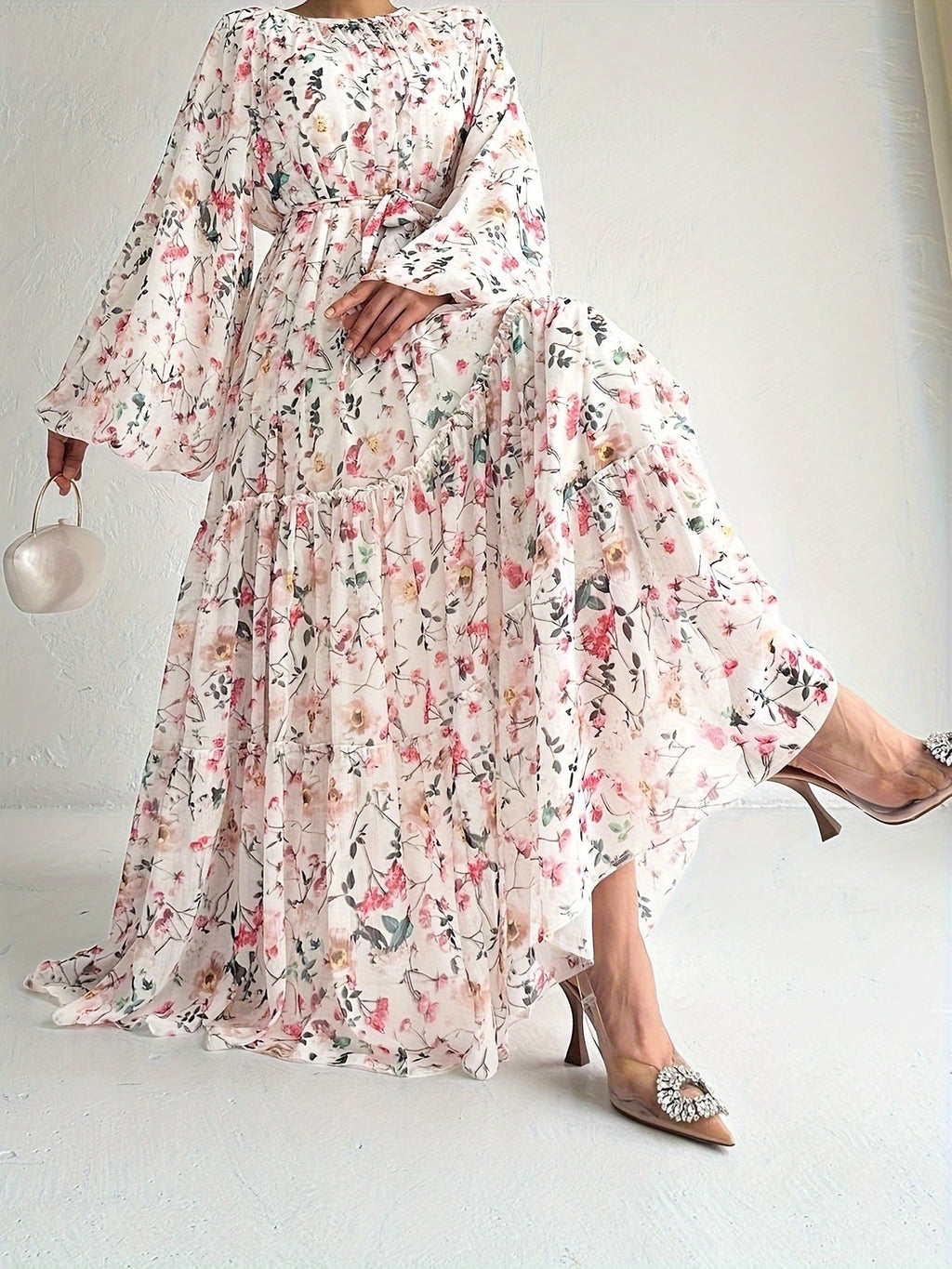 Pfirsichfarbene Kaftankleid mit Blumenmuster - Zara
