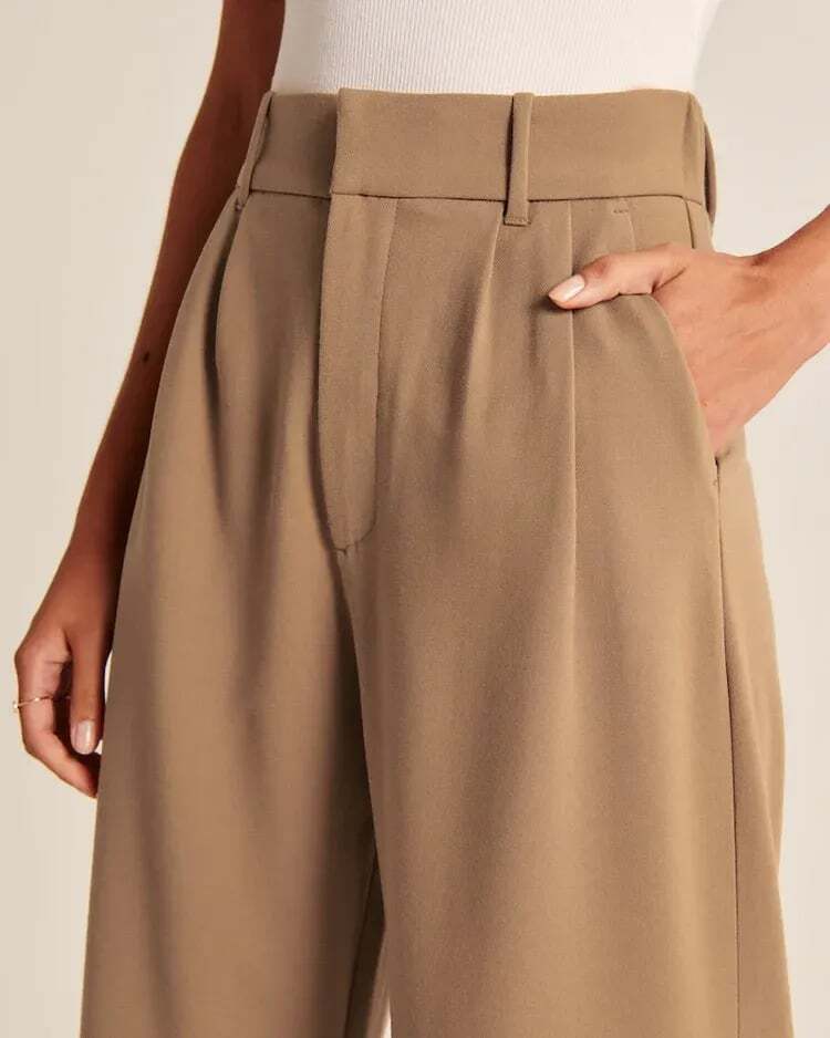 Khakifarbene Leichte Weithose - Julia