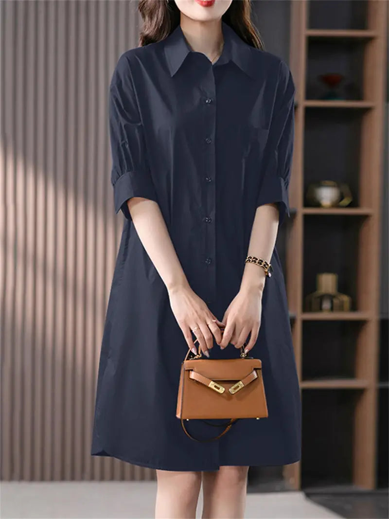 Lotte's Marineblaues Hemdkleid mit Knopfleiste