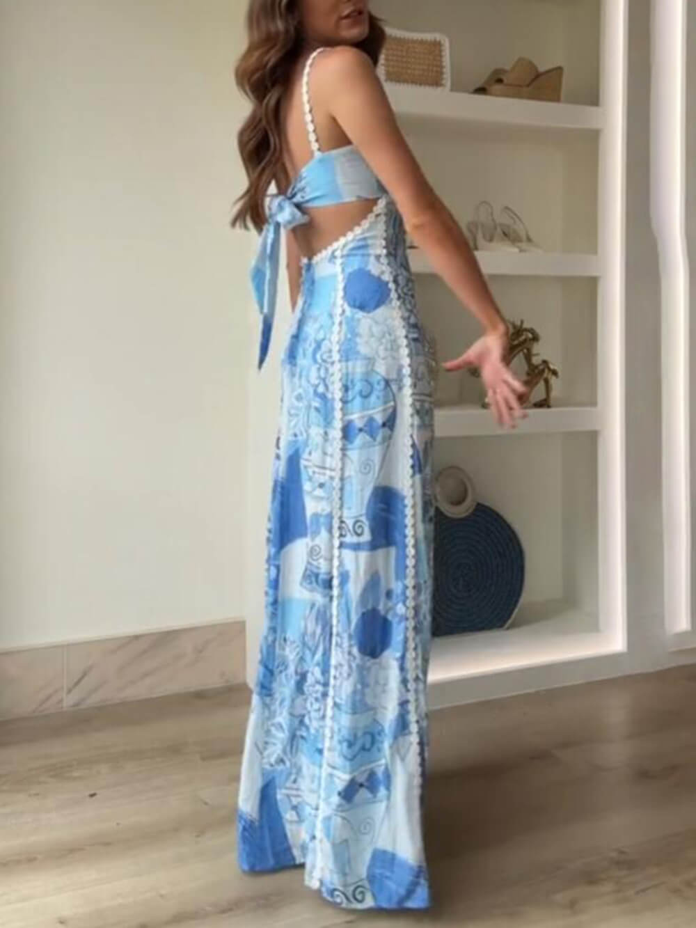 Blaues Maxikleid mit Spitze - Isla