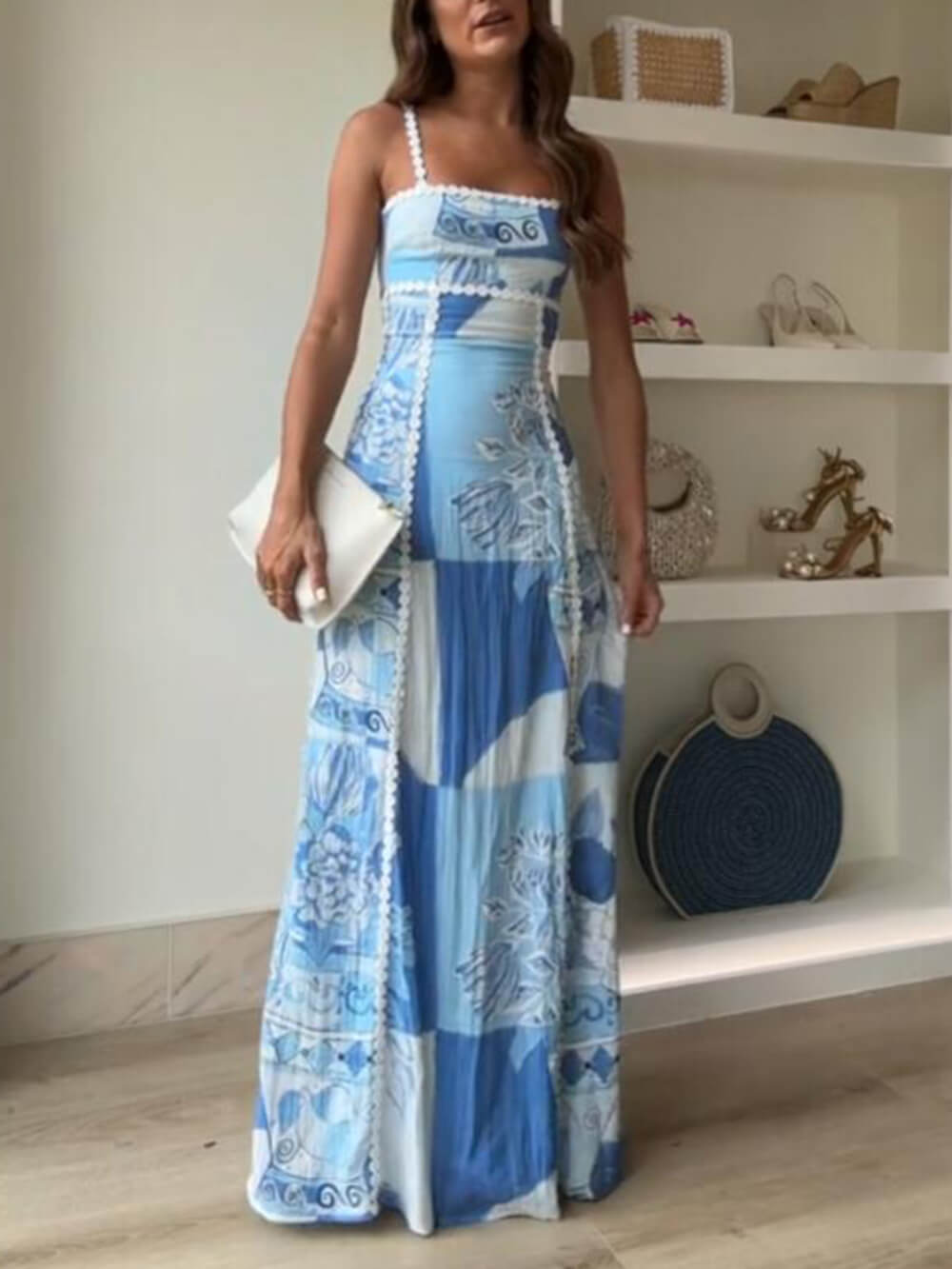 Blaues Maxikleid mit Spitze - Isla