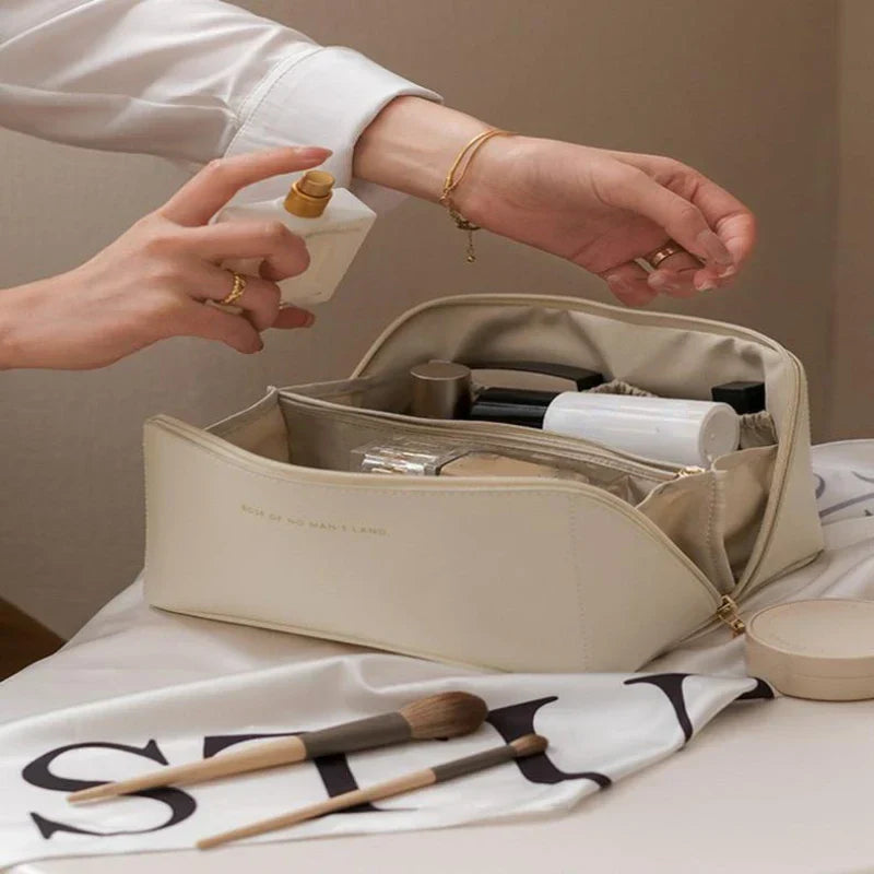 Hellrosa Make-up-Tasche - Rachael