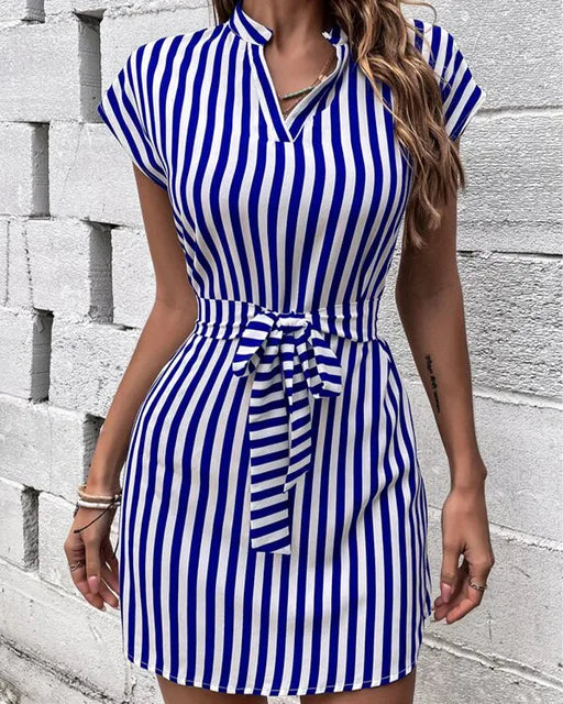 Blaues Gestreiftes V-Ausschnitt-Kleid - Kailee