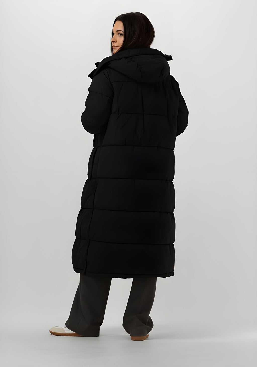 Damen Lange Winterjacke Schwarz - Mila