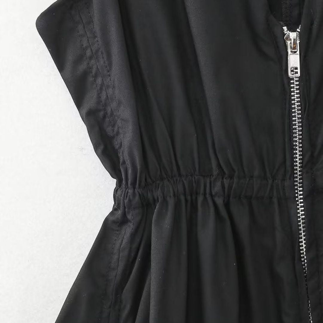 Eva's Weiße Midi-Kleid mit V-Ausschnitt