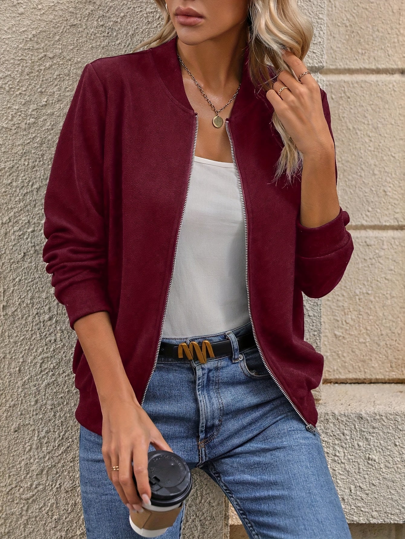 Schwarze Reißverschlussjacke - Elin