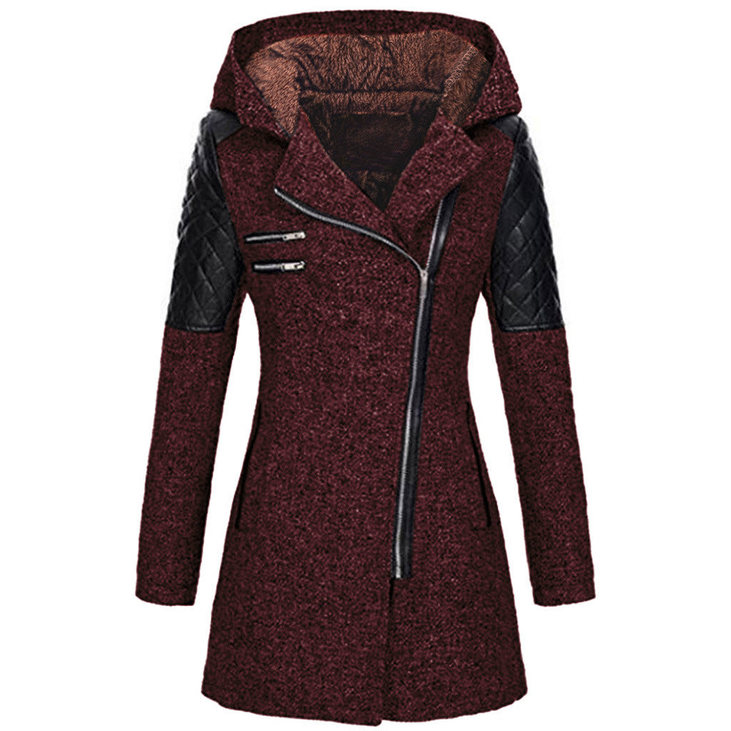 Schwarze Damen-Manteljacke mit Schrägreißverschluss - Mila