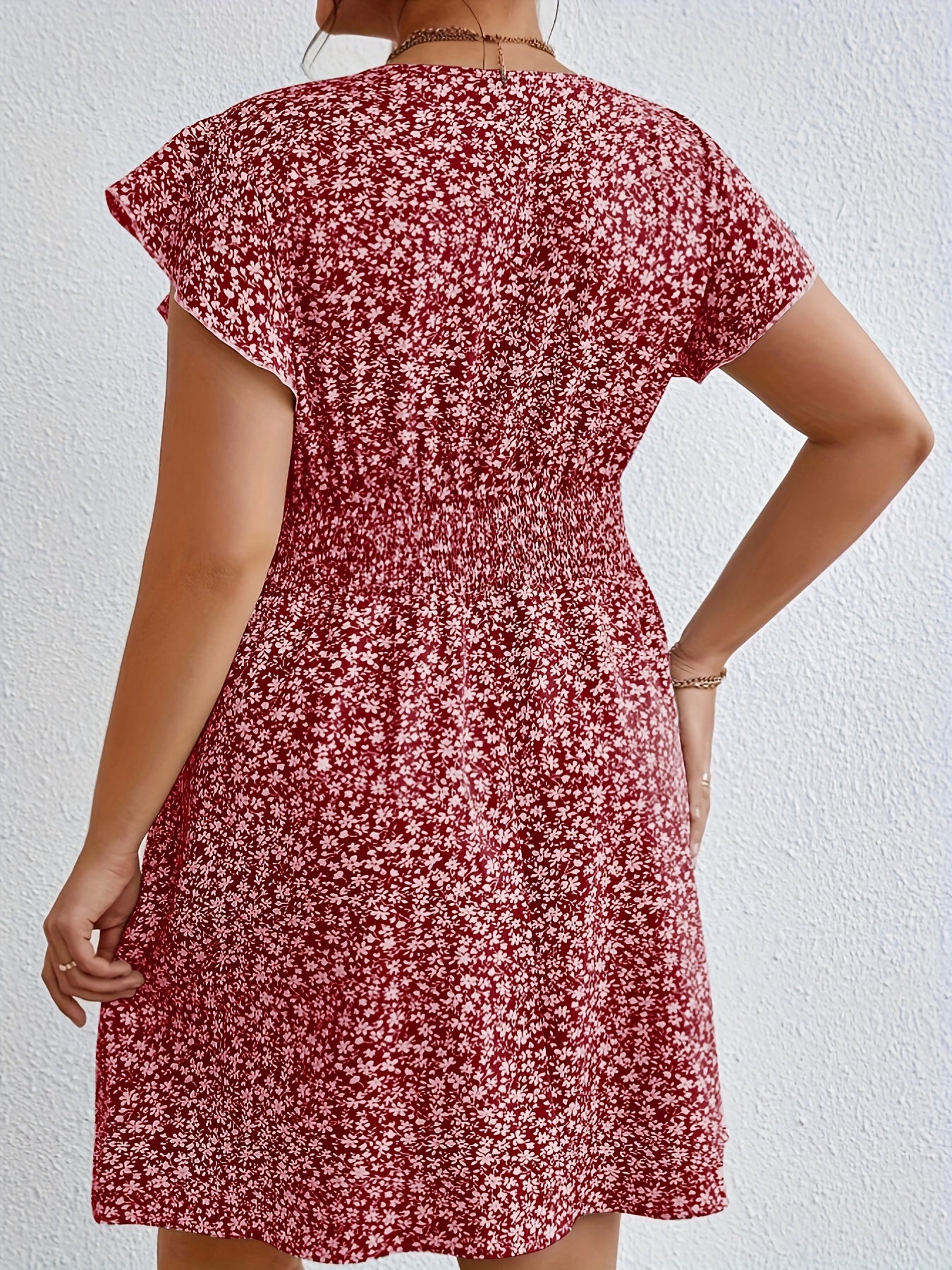 Grünes Plus Size Rüschenkleid - Clara