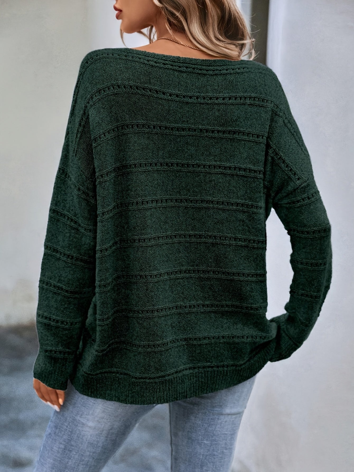 Dunkelgrüner Pullover mit U-Boot-Ausschnitt - Anna
