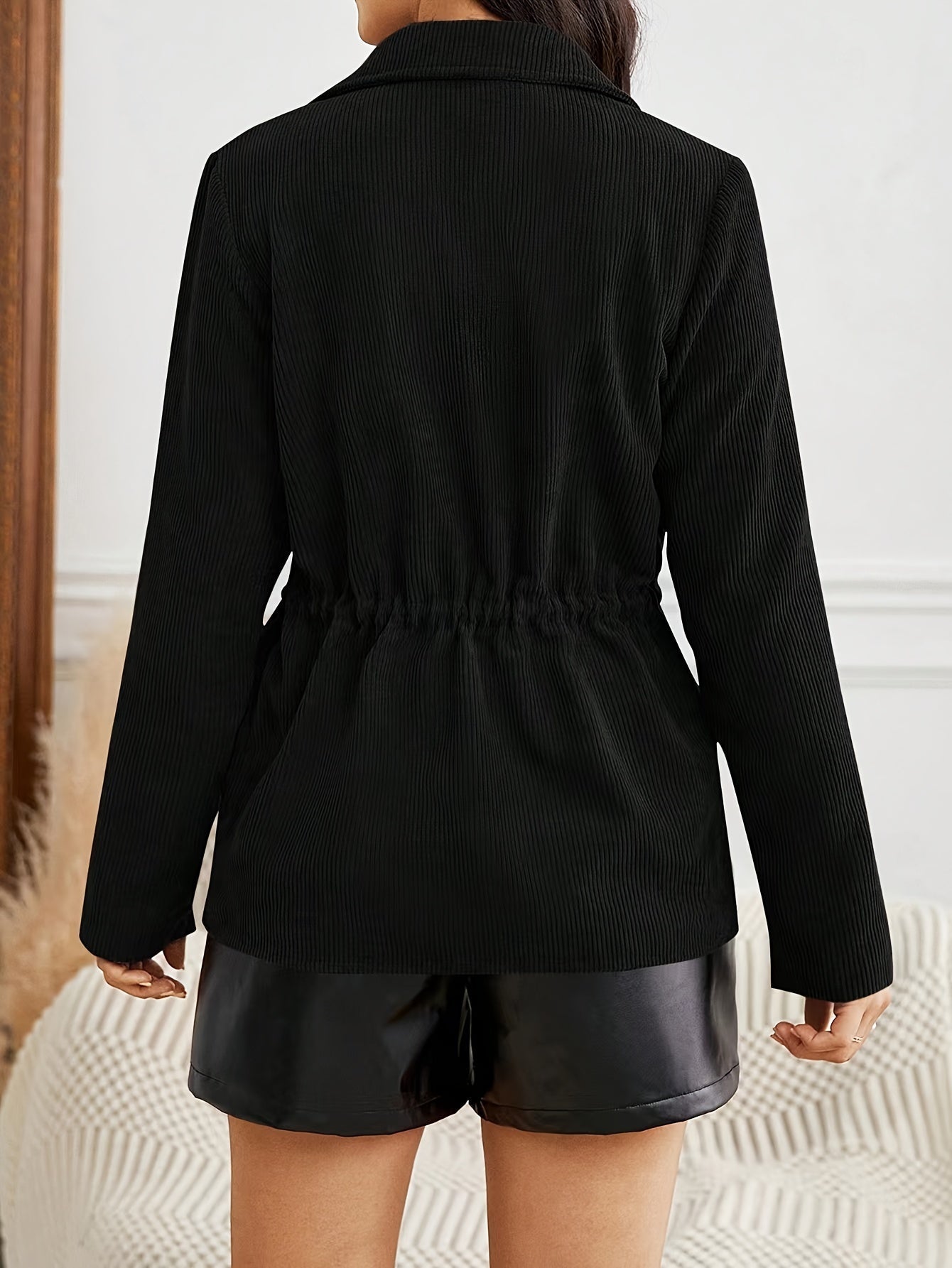 Khaki Jacke mit Kordelzug - Nora