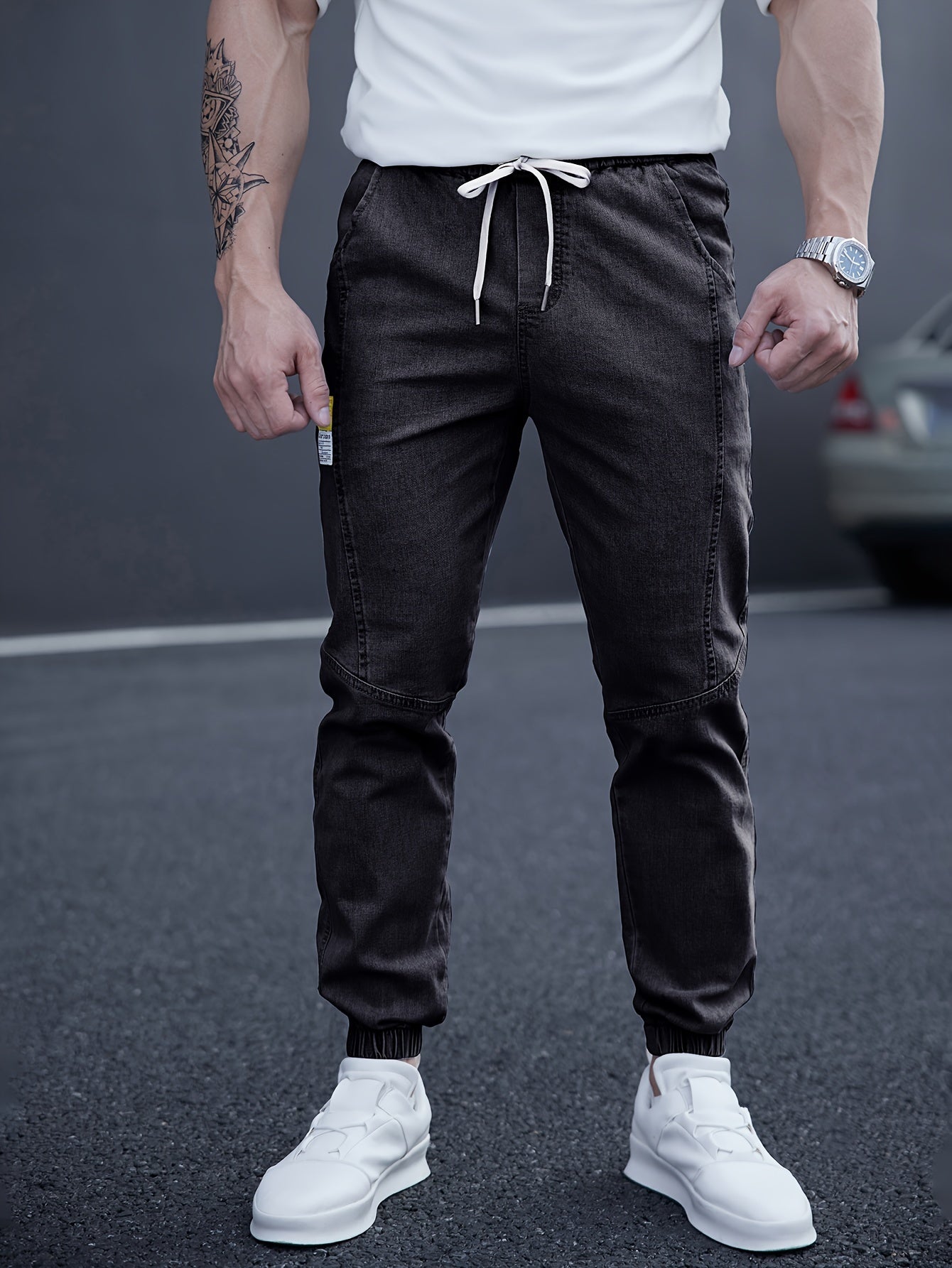 Schwarze Jogger-Jeans mit Kordelzug - Leo