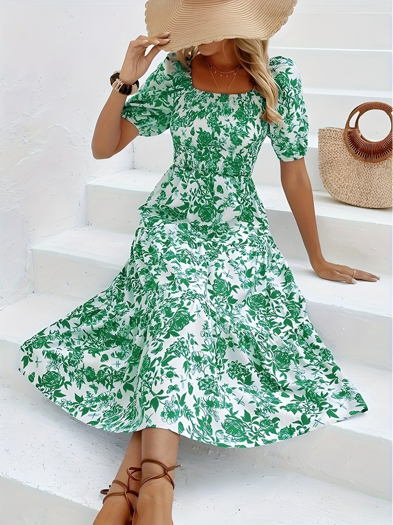 Himmelblaues Blumenkleid - Sophia