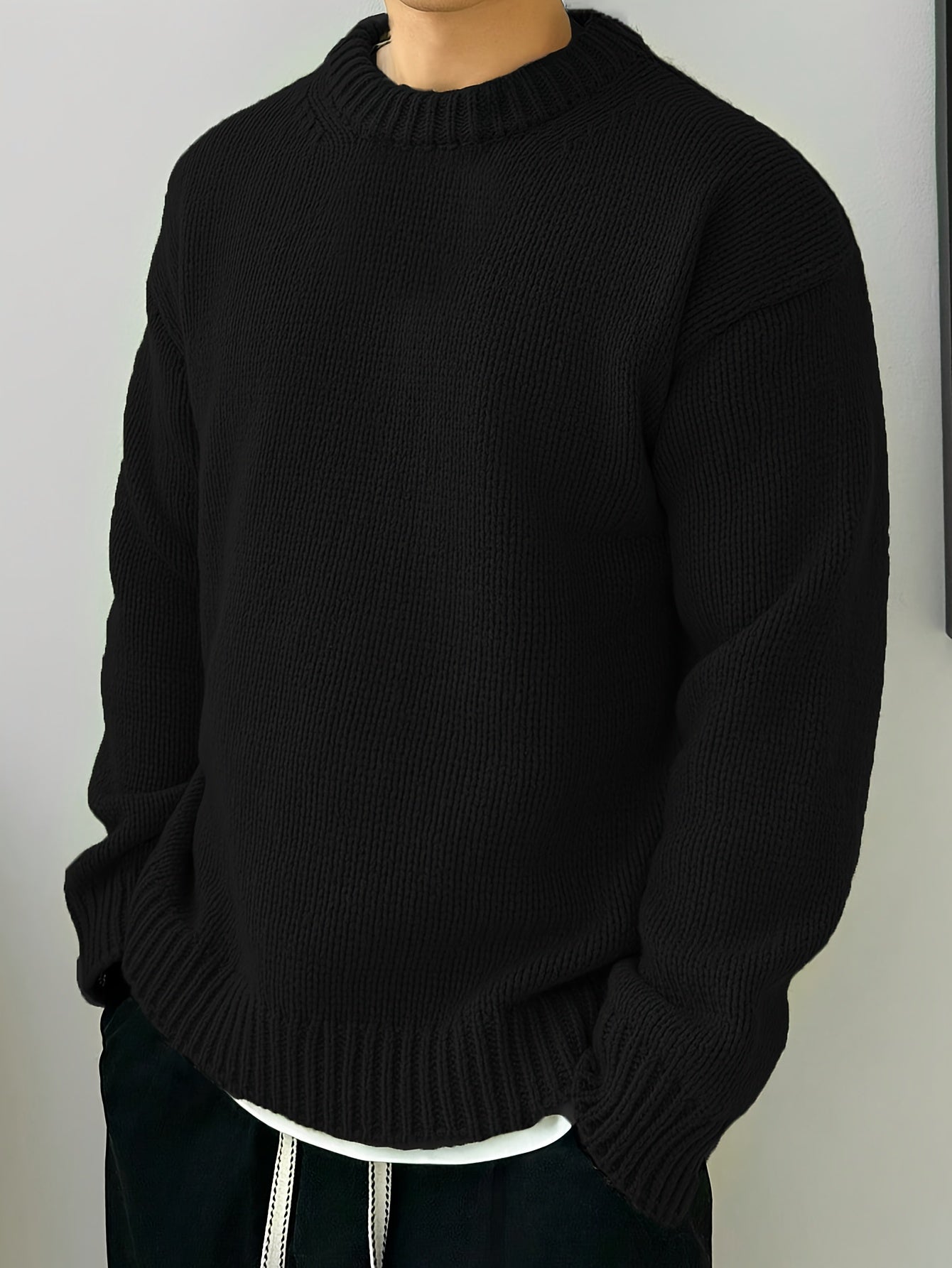 Olivgrüner Strickpullover mit Rundhalsausschnitt - Finn