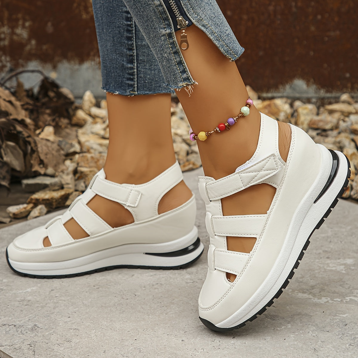 Weiße Keilsandalen - Liv