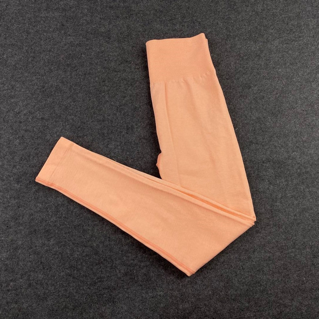Ava - Orangefarbenes Nahtloses Yoga-Set