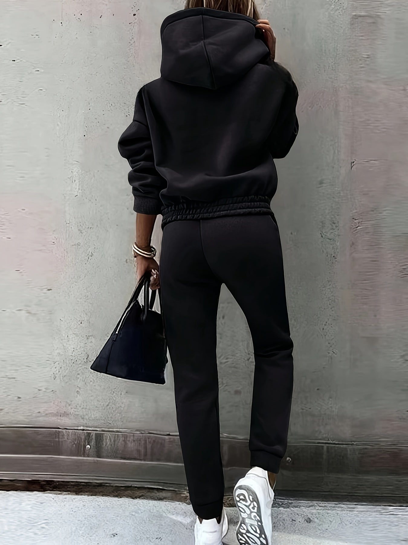 Khaki Sweatpants-Set mit Hoodie - Clara