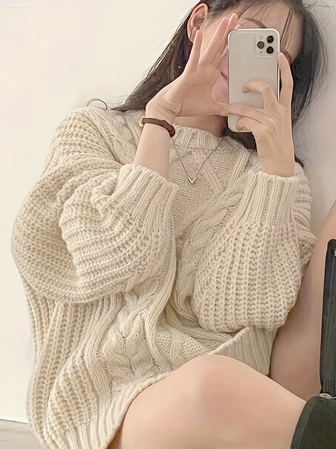 Apricotfarbener Kabelstrickpullover mit Rundhalsausschnitt - Emma