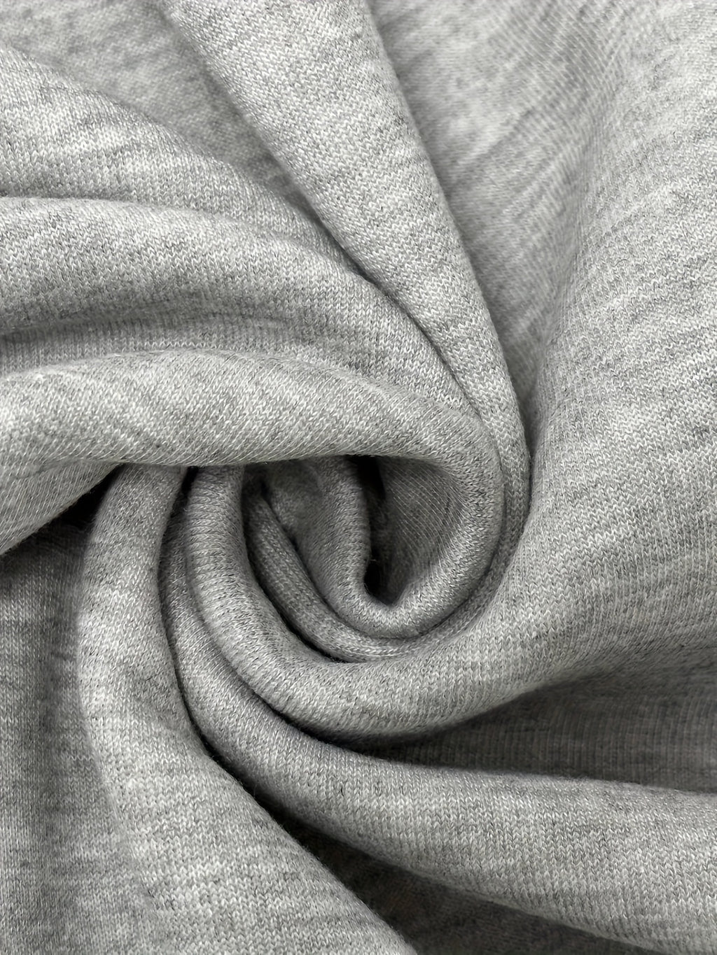 Schwarzes Kapuzen-Sweatshirt in Übergröße - Anna
