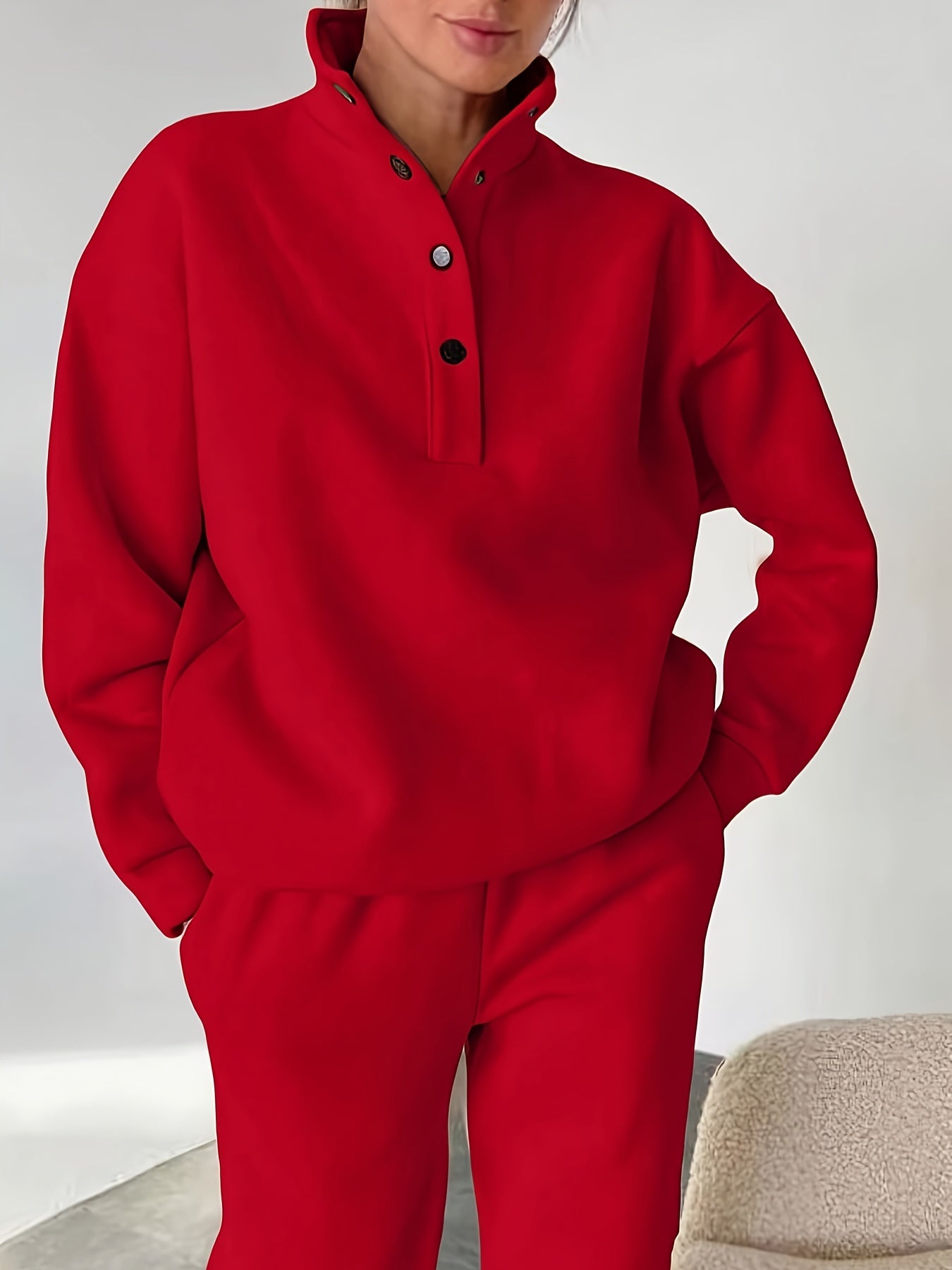 Rotes Knopf-Zweiteiliges Set - Olivia