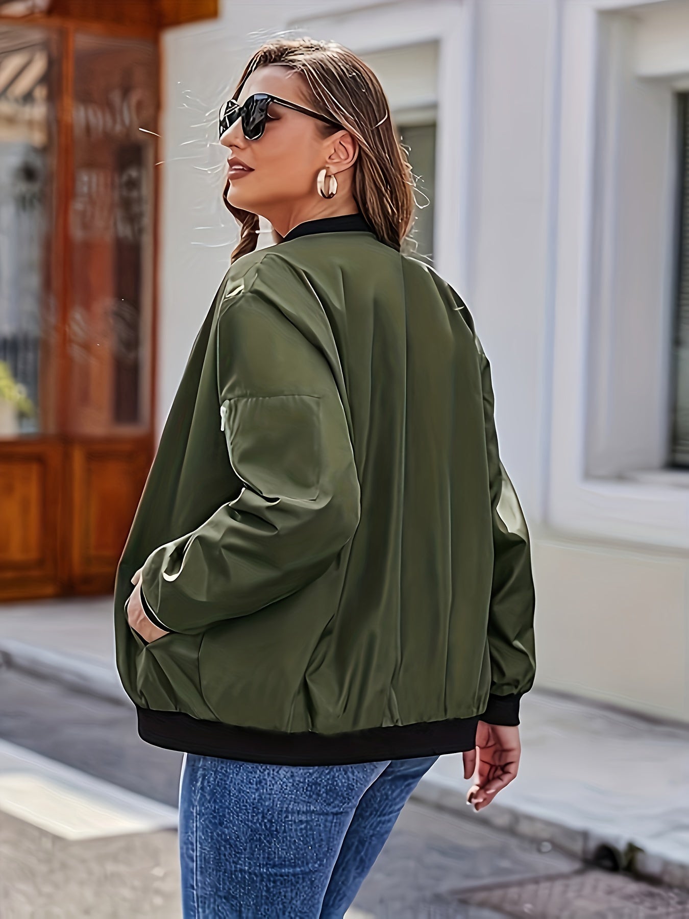 Color-Block Reißverschlussjacke in Armeegrün - Laura