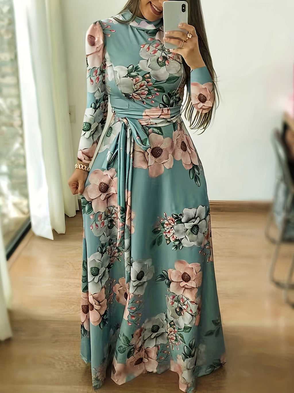 Pastellblaue Blumen-Kleid mit Bindegürtel - Liana