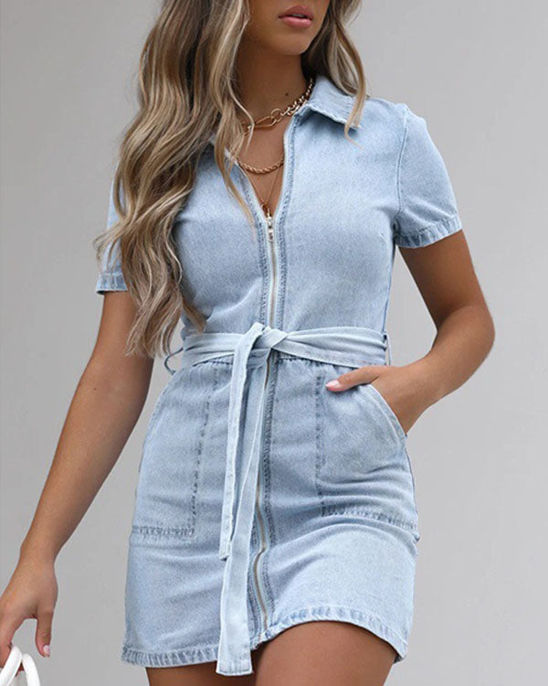 Hellblaue Denim-Gürtelkleid - Nova