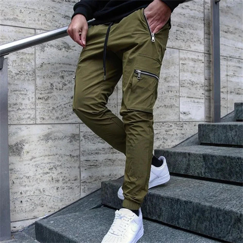 Hilary - Rote lässige Multi-Taschen-Jogger