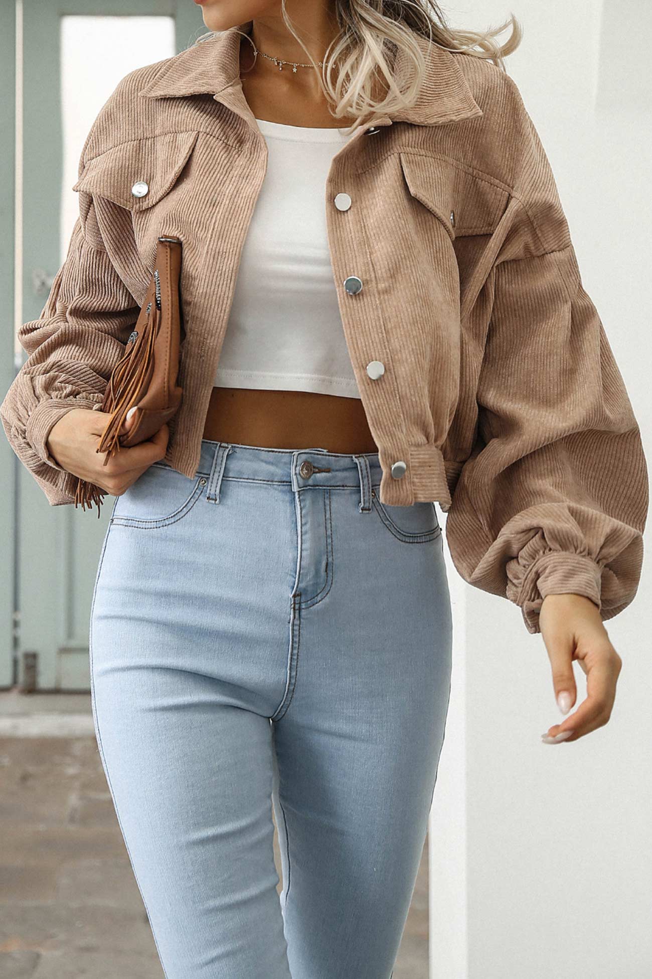 Khaki Cordjacke im Cropped-Stil - Lena