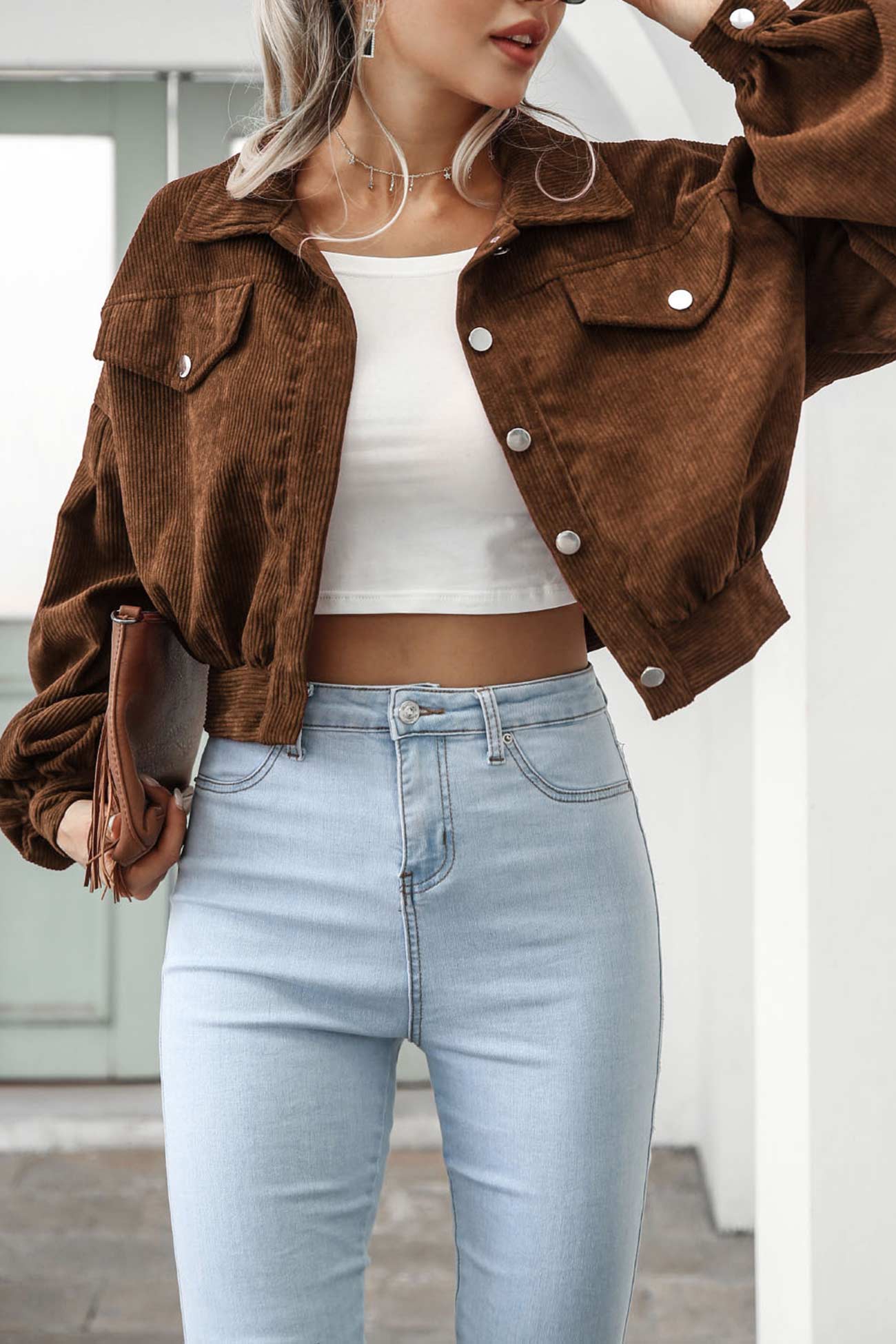 Khaki Cordjacke im Cropped-Stil - Lena