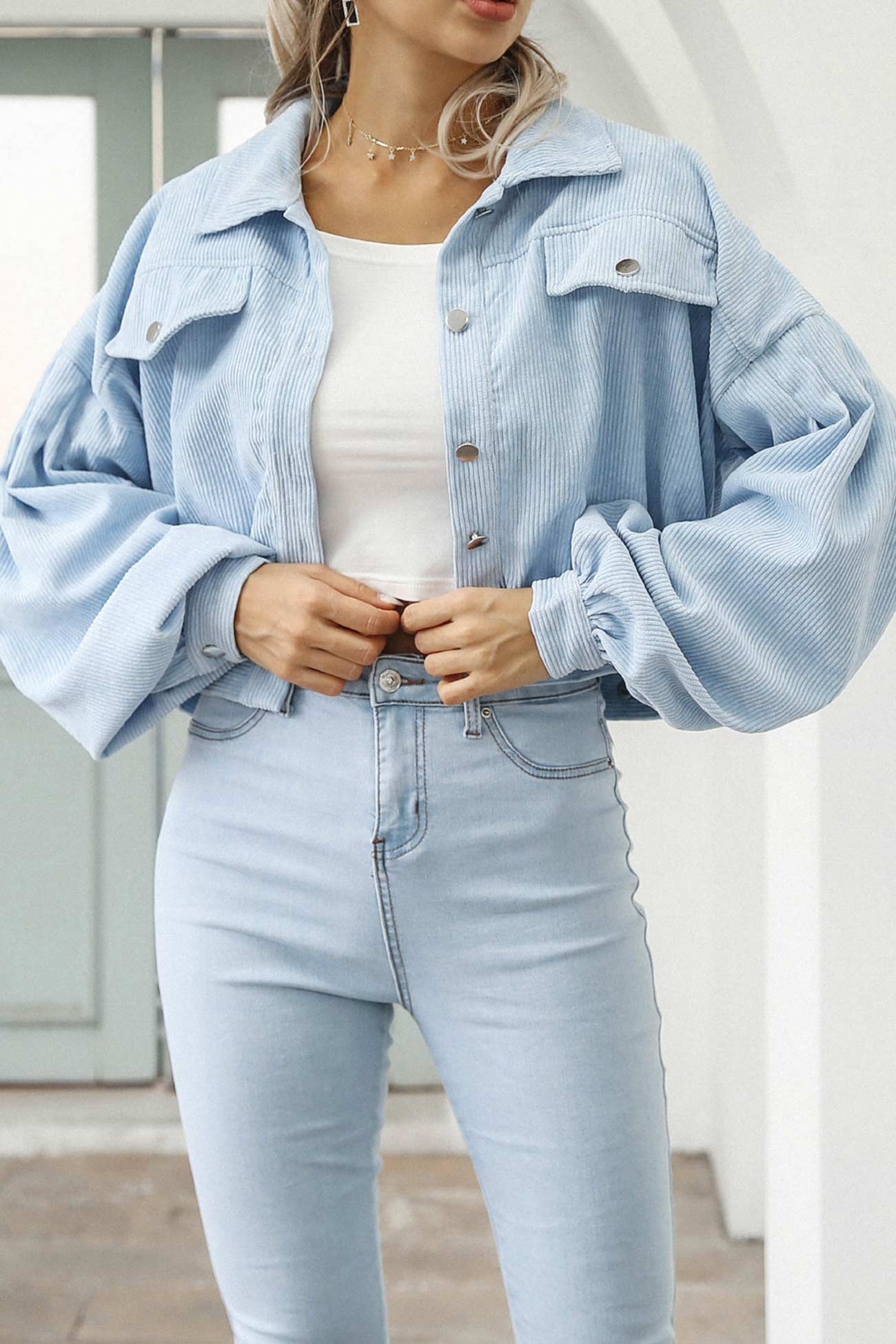 Khaki Cordjacke im Cropped-Stil - Lena