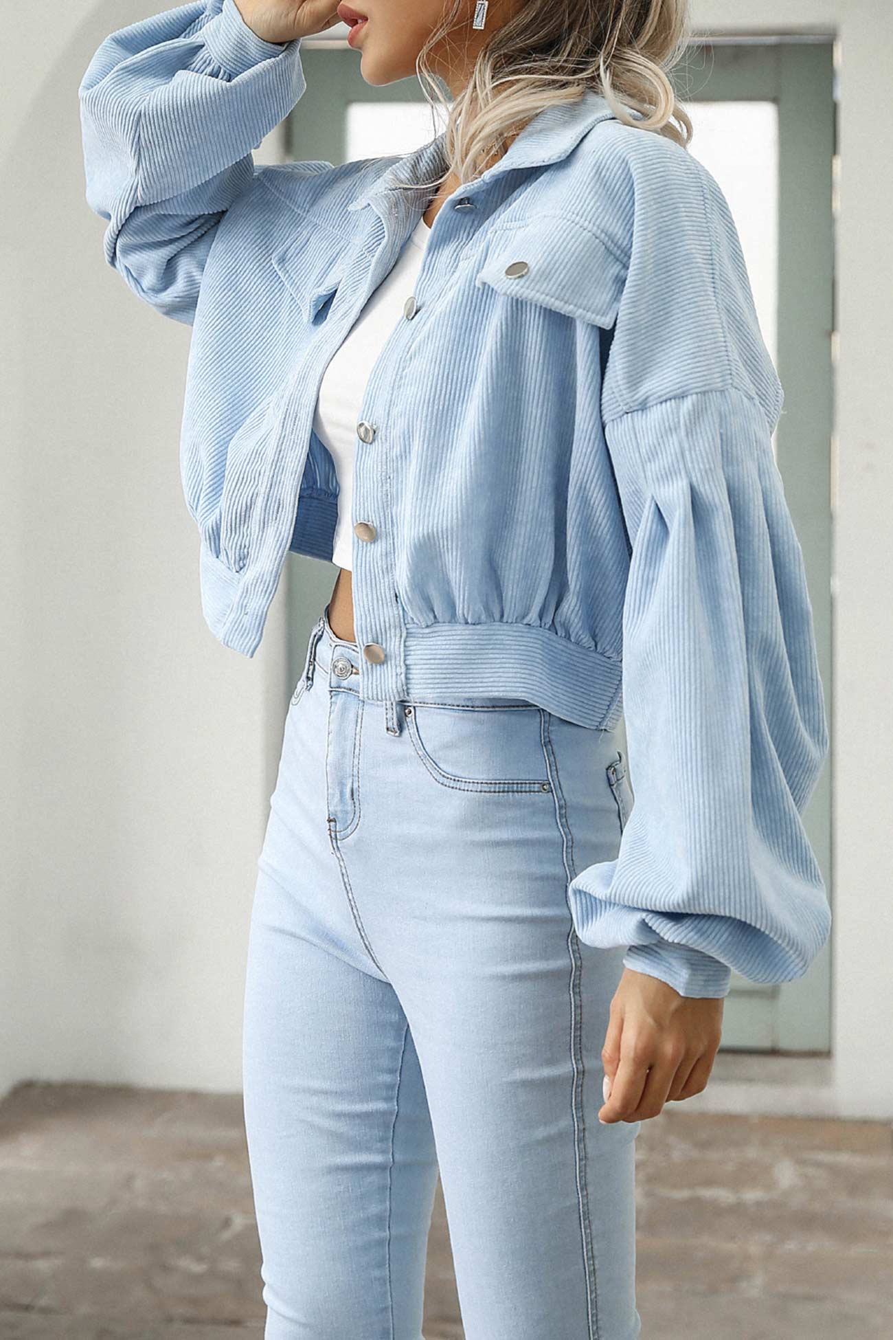 Khaki Cordjacke im Cropped-Stil - Lena