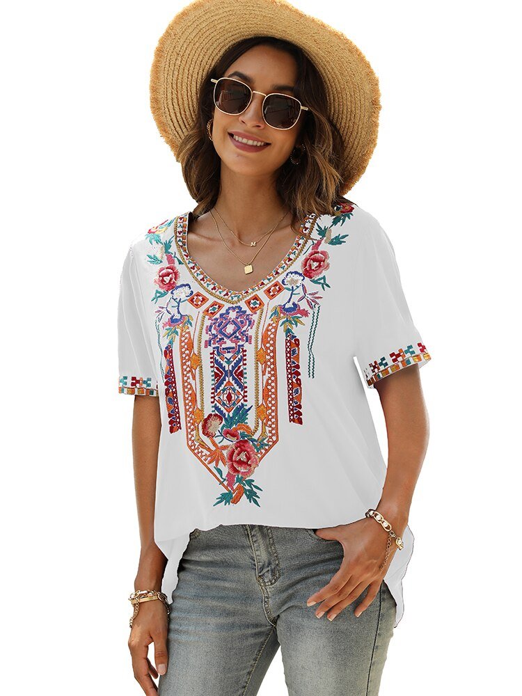 Morna - Weiße Bestickte Slim-Fit Bluse