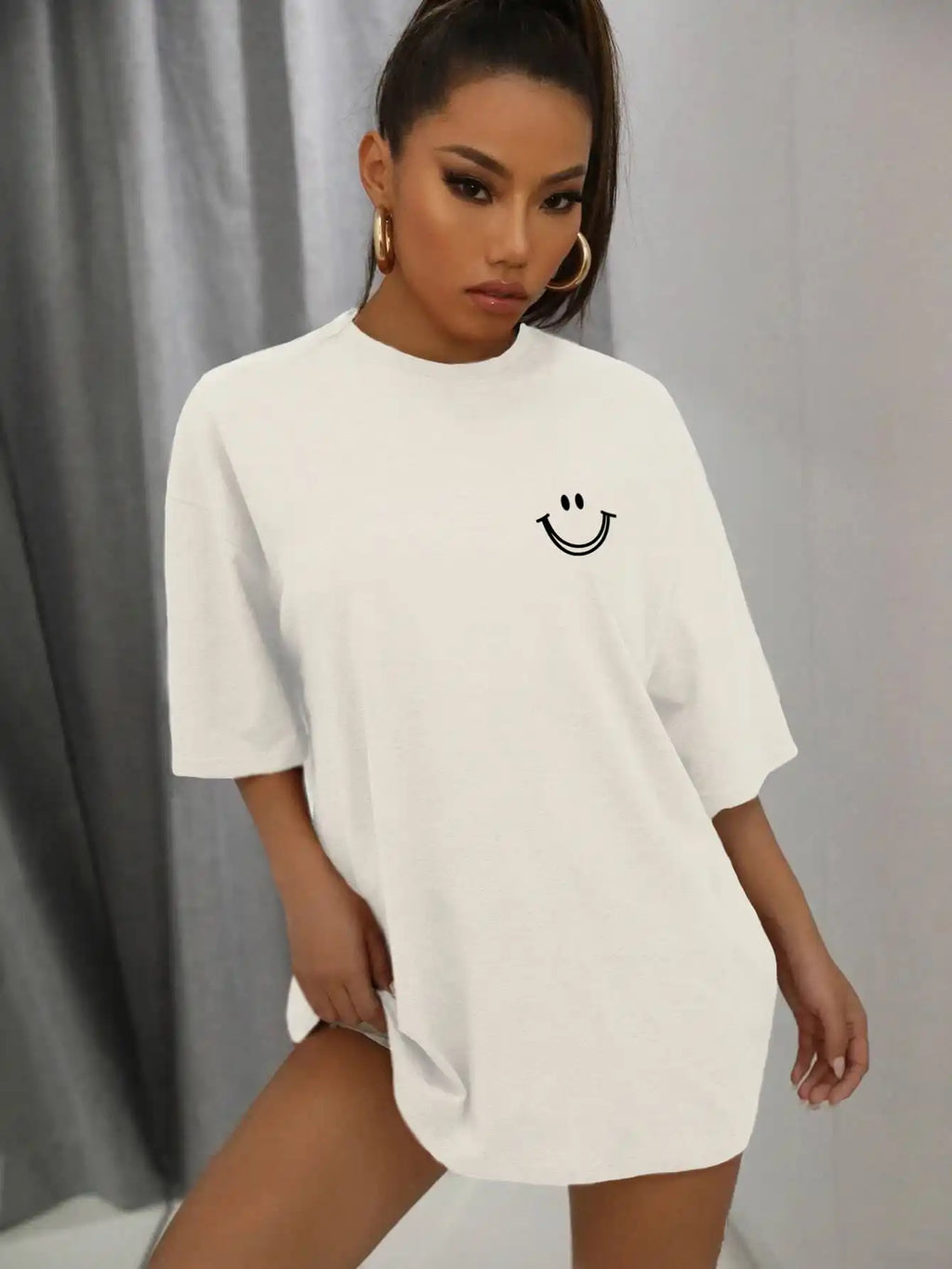 Olga - Rose Rot Hip Hop T-Shirt