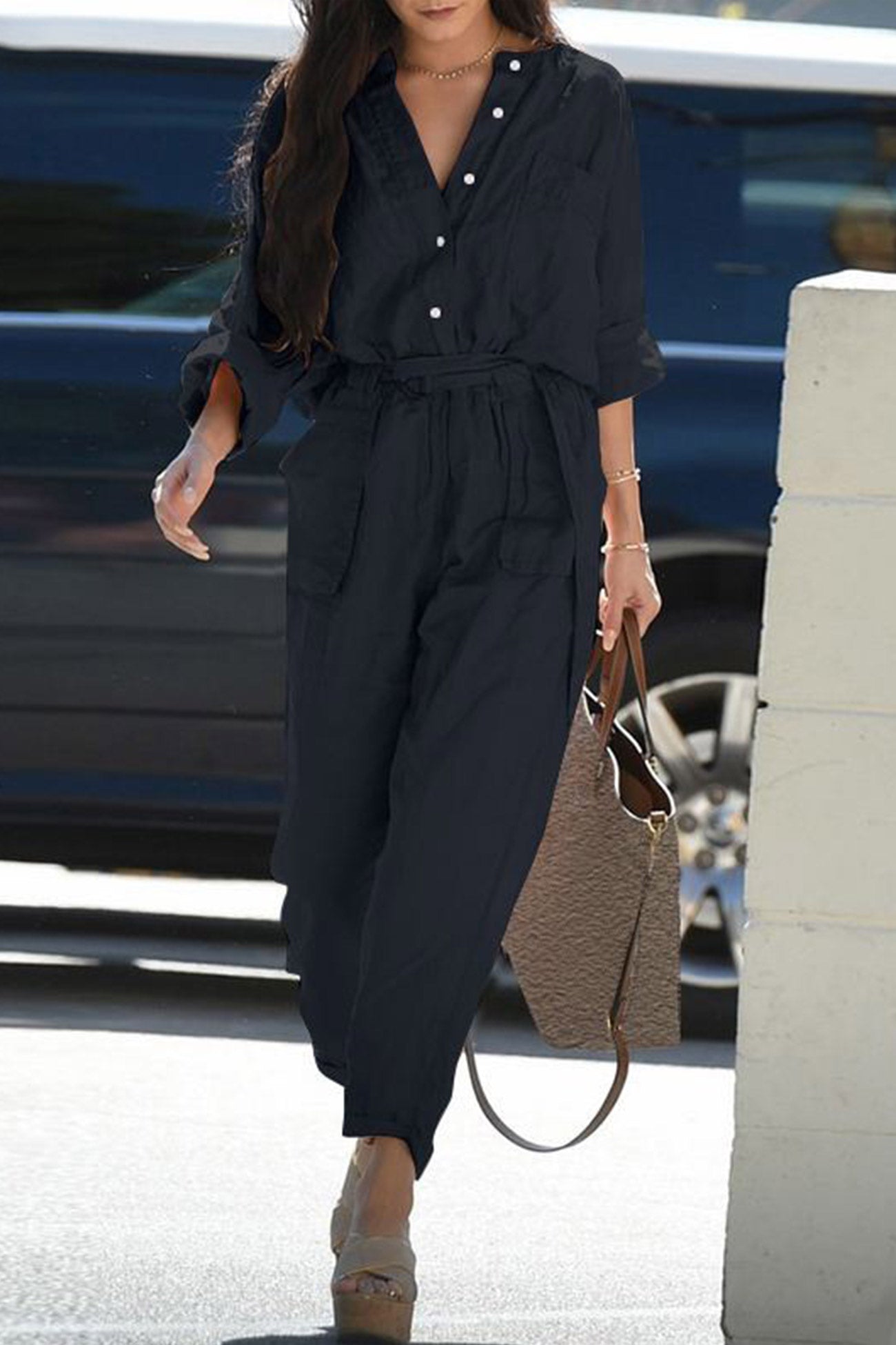 Rosa Taillierter Jumpsuit mit Gürtel – Mia