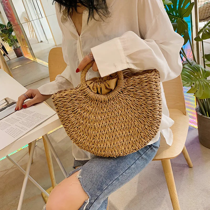 Khaki Mondförmige Strandtasche - Peggie