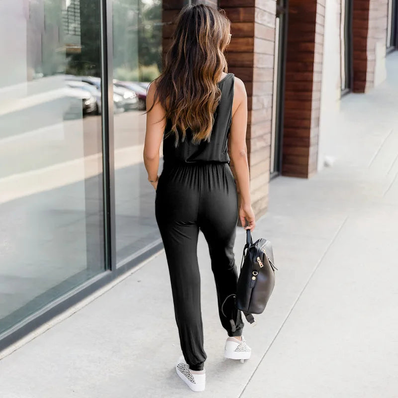 Areanna - Schwarzer lässiger ärmelloser Jumpsuit