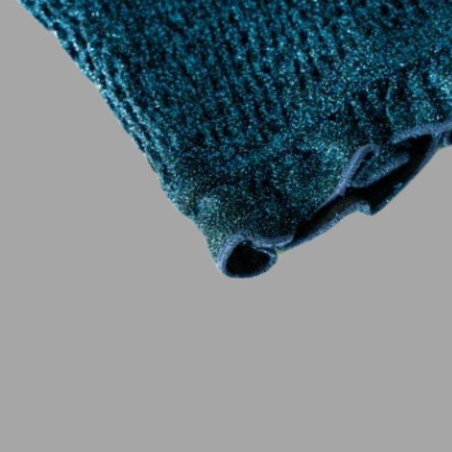 Esmee - Blaues Glänzendes Midi-Kleid mit Taillenbetonung