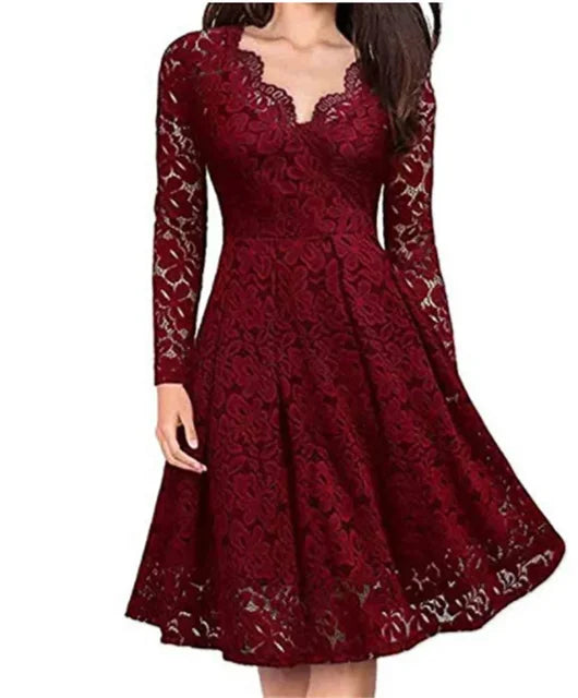 Schwarzes Spitzen-Midi-Kleid - Shaena