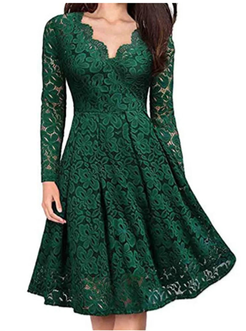 Schwarzes Spitzen-Midi-Kleid - Shaena