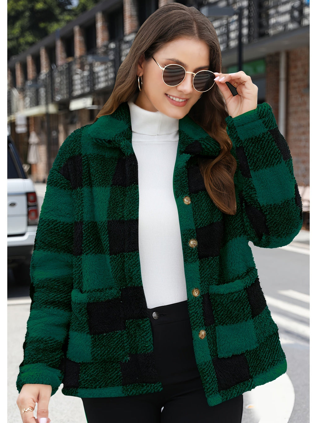 Schwarze Kariert-Teddy-Jacke mit Taschen - Mila